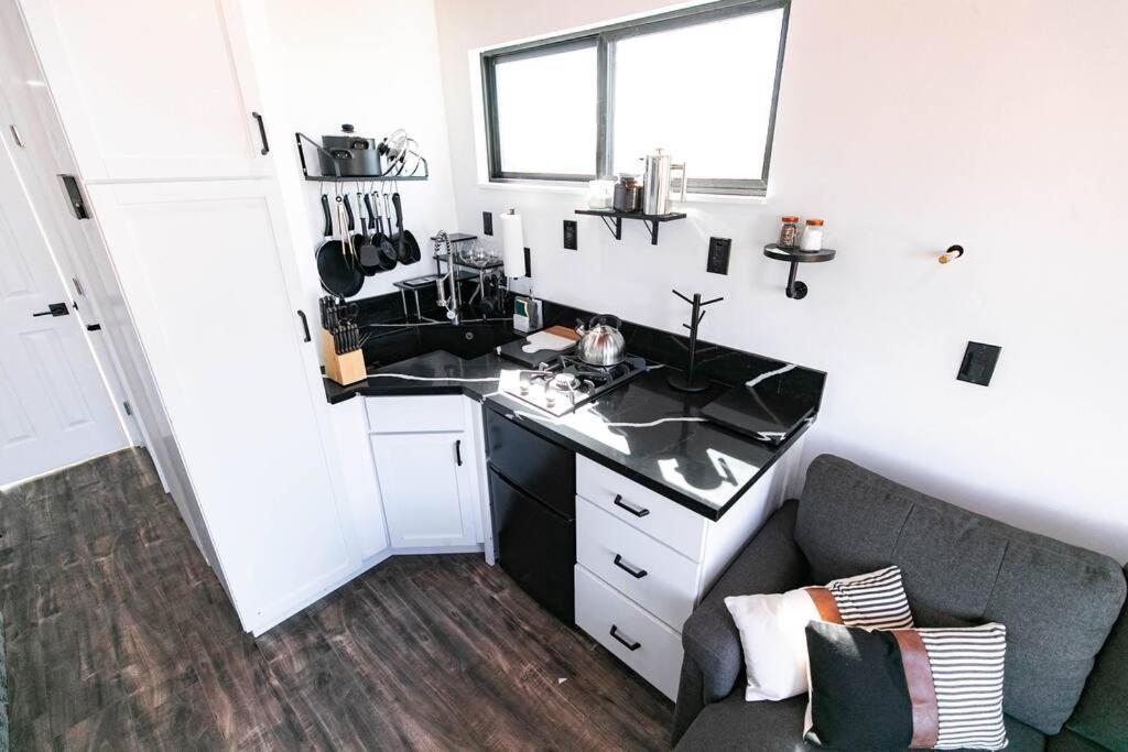 Grand Canyon Stargazing Off-Grid Tiny Home Valle Esterno foto
